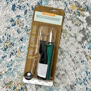Creative Woodburning Tool with 4 Point Attachments and Stand NWT